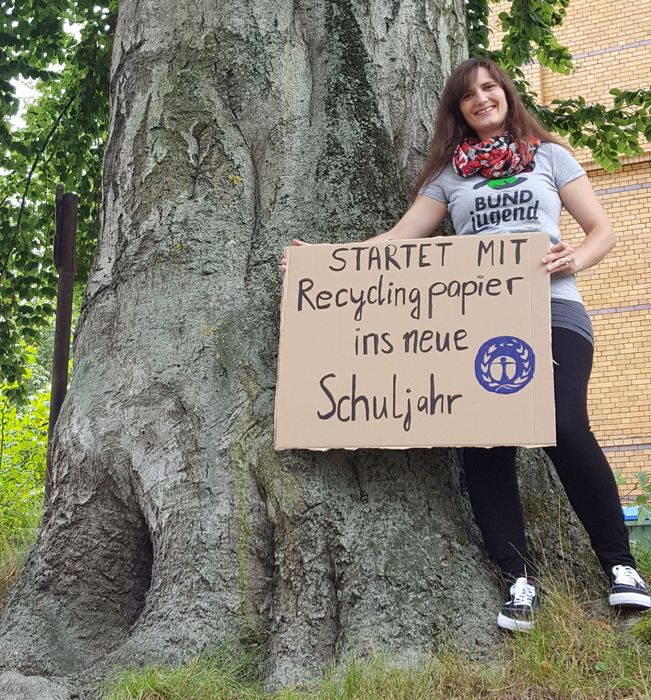 Mit Recyclingpapier ins neue Schuljahr